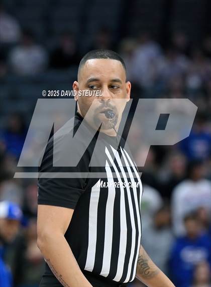 Thumbnail 2 in El Capitan vs. Christian Brothers (CIF SJS D3 Final) photogallery.