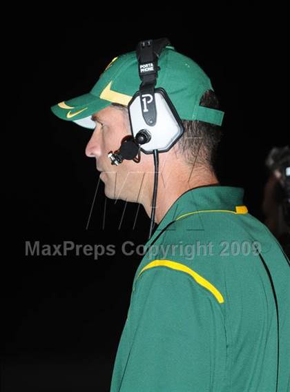 Thumbnail 3 in Notre Dame @ Moorpark photogallery.