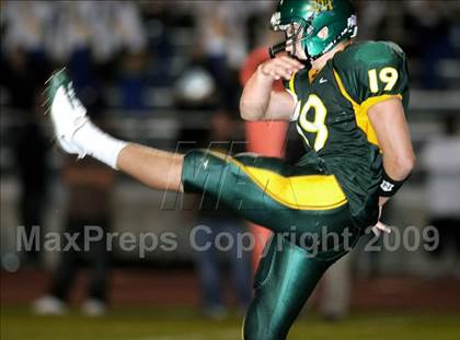 Thumbnail 3 in Notre Dame @ Moorpark photogallery.