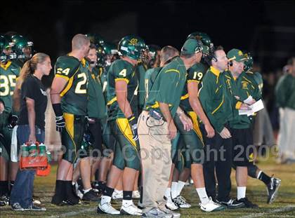 Thumbnail 2 in Notre Dame @ Moorpark photogallery.