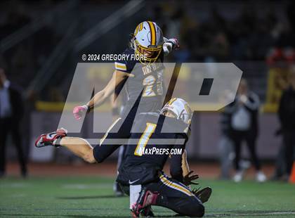 Thumbnail 2 in Notre Dame (SO) @ Simi Valley photogallery.