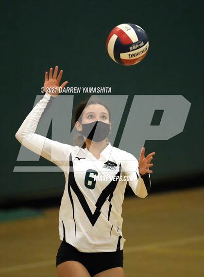 Thumbnail 1 in Alameda @ El Cerrito (CIF NCS D2 Playoffs) photogallery.