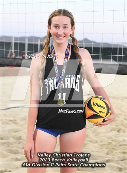 Thumbnail 2 in Salpointe Catholic vs. Valley Christian (AIA Division II Pairs Final) photogallery.