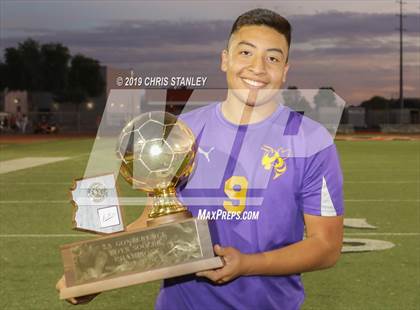 Thumbnail 3 in Blue Ridge vs Chino Valley (AIA 2A Final Awards) photogallery.
