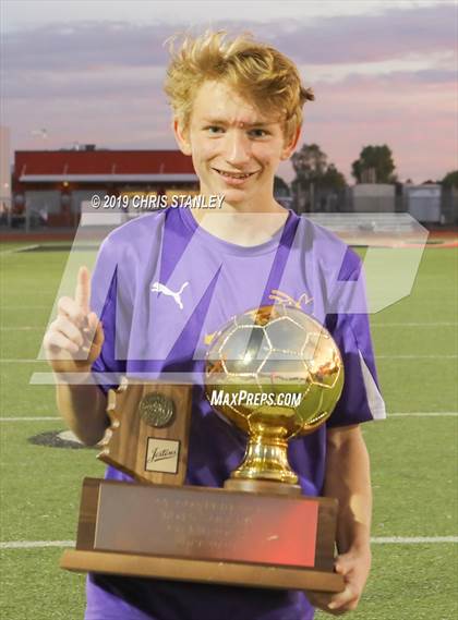 Thumbnail 3 in Blue Ridge vs Chino Valley (AIA 2A Final Awards) photogallery.