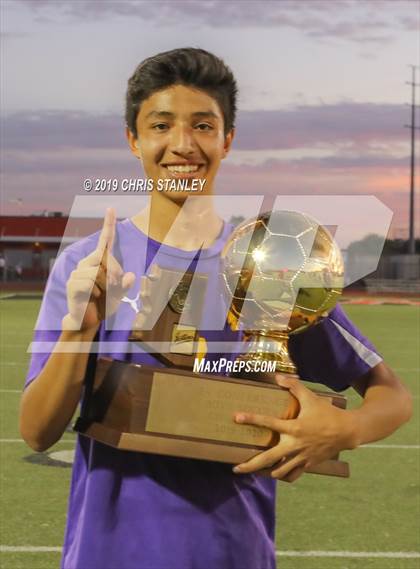 Thumbnail 2 in Blue Ridge vs Chino Valley (AIA 2A Final Awards) photogallery.