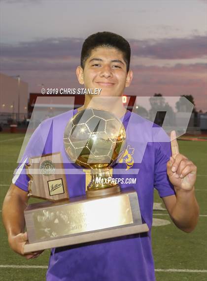 Thumbnail 1 in Blue Ridge vs Chino Valley (AIA 2A Final Awards) photogallery.