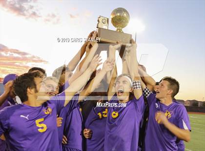 Thumbnail 2 in Blue Ridge vs Chino Valley (AIA 2A Final Awards) photogallery.