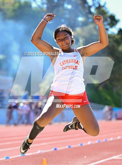 Thumbnail 3 in UC Track Classic (Field Events Day 2) photogallery.