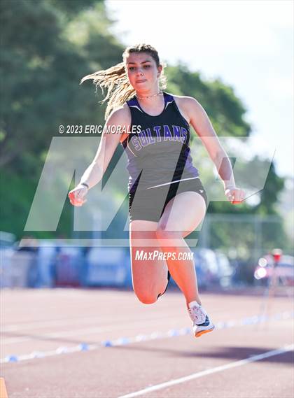 Thumbnail 3 in UC Track Classic (Field Events Day 2) photogallery.