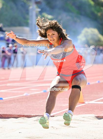 Thumbnail 2 in UC Track Classic (Field Events Day 2) photogallery.