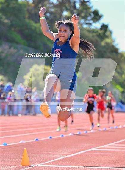 Thumbnail 3 in UC Track Classic (Field Events Day 2) photogallery.