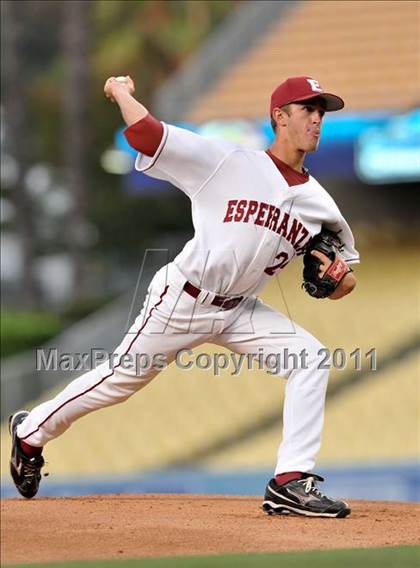 Thumbnail 3 in JW North vs. Esperanza (CIF SS D1 Final) photogallery.