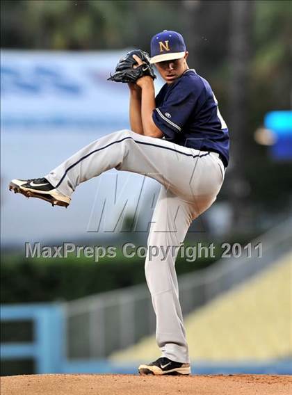 Thumbnail 3 in JW North vs. Esperanza (CIF SS D1 Final) photogallery.
