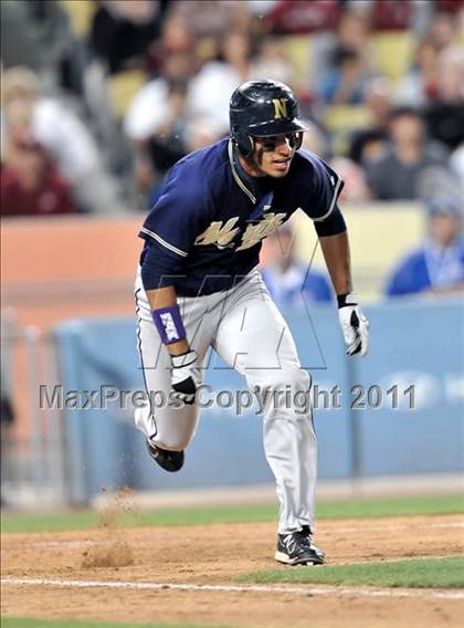 Thumbnail 3 in JW North vs. Esperanza (CIF SS D1 Final) photogallery.
