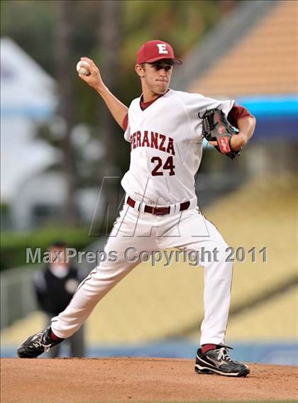 Thumbnail 2 in JW North vs. Esperanza (CIF SS D1 Final) photogallery.