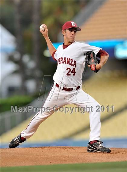 Thumbnail 3 in JW North vs. Esperanza (CIF SS D1 Final) photogallery.