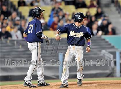 Thumbnail 3 in JW North vs. Esperanza (CIF SS D1 Final) photogallery.