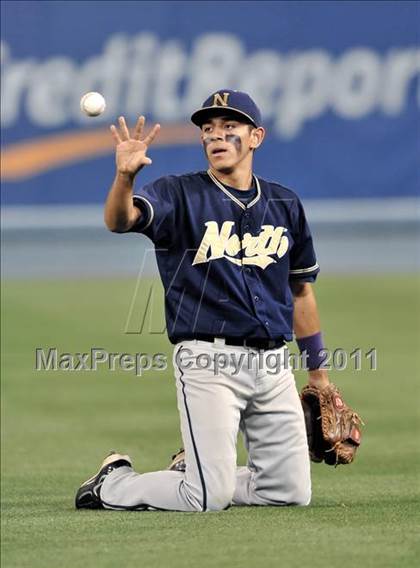 Thumbnail 1 in JW North vs. Esperanza (CIF SS D1 Final) photogallery.