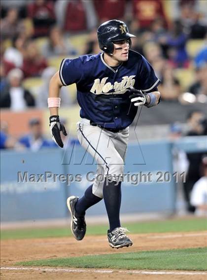 Thumbnail 3 in JW North vs. Esperanza (CIF SS D1 Final) photogallery.
