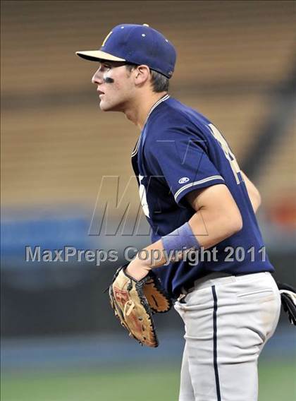 Thumbnail 3 in JW North vs. Esperanza (CIF SS D1 Final) photogallery.