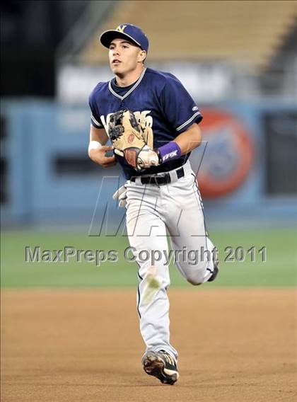 Thumbnail 3 in JW North vs. Esperanza (CIF SS D1 Final) photogallery.