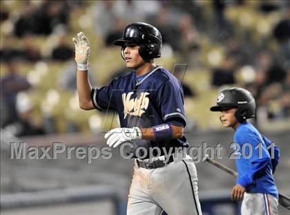 Thumbnail 3 in JW North vs. Esperanza (CIF SS D1 Final) photogallery.