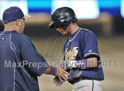 Thumbnail 2 in JW North vs. Esperanza (CIF SS D1 Final) photogallery.