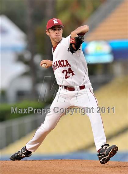 Thumbnail 1 in JW North vs. Esperanza (CIF SS D1 Final) photogallery.