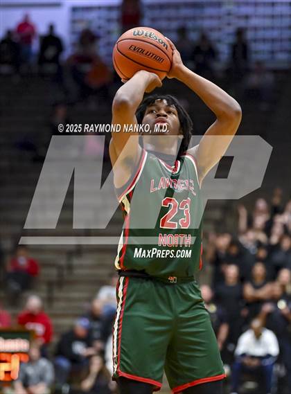 Thumbnail 3 in Lawrence North vs. Jeffersonville (IHSAA 4A New Castle Semi State Final) photogallery.