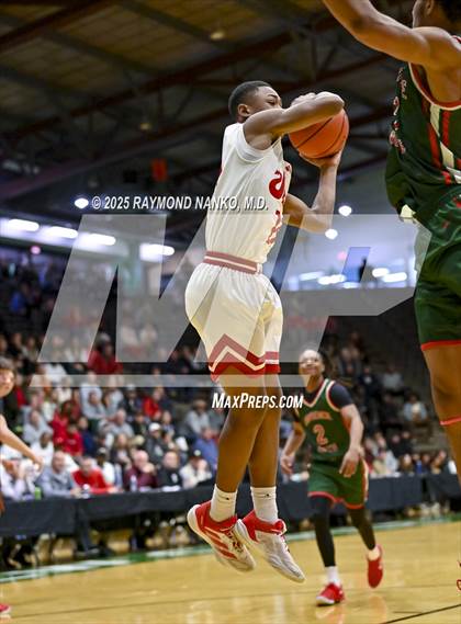 Thumbnail 3 in Lawrence North vs. Jeffersonville (IHSAA 4A New Castle Semi State Final) photogallery.
