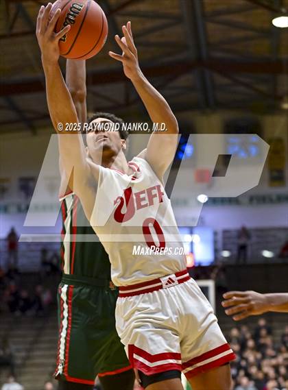 Thumbnail 3 in Lawrence North vs. Jeffersonville (IHSAA 4A New Castle Semi State Final) photogallery.