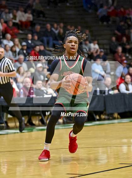 Thumbnail 2 in Lawrence North vs. Jeffersonville (IHSAA 4A New Castle Semi State Final) photogallery.