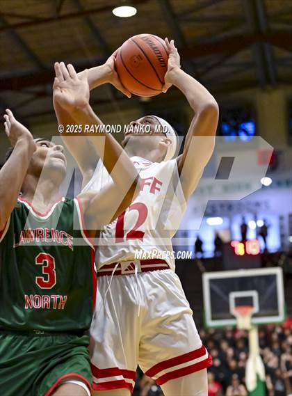 Thumbnail 2 in Lawrence North vs. Jeffersonville (IHSAA 4A New Castle Semi State Final) photogallery.