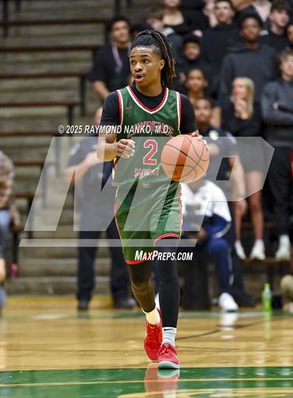 Thumbnail 2 in Lawrence North vs. Jeffersonville (IHSAA 4A New Castle Semi State Final) photogallery.