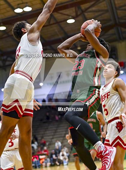Thumbnail 1 in Lawrence North vs. Jeffersonville (IHSAA 4A New Castle Semi State Final) photogallery.