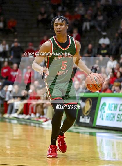Thumbnail 2 in Lawrence North vs. Jeffersonville (IHSAA 4A New Castle Semi State Final) photogallery.