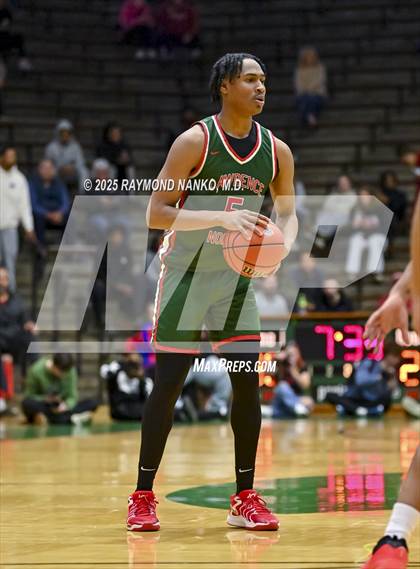 Thumbnail 2 in Lawrence North vs. Jeffersonville (IHSAA 4A New Castle Semi State Final) photogallery.