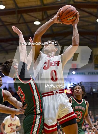 Thumbnail 3 in Lawrence North vs. Jeffersonville (IHSAA 4A New Castle Semi State Final) photogallery.