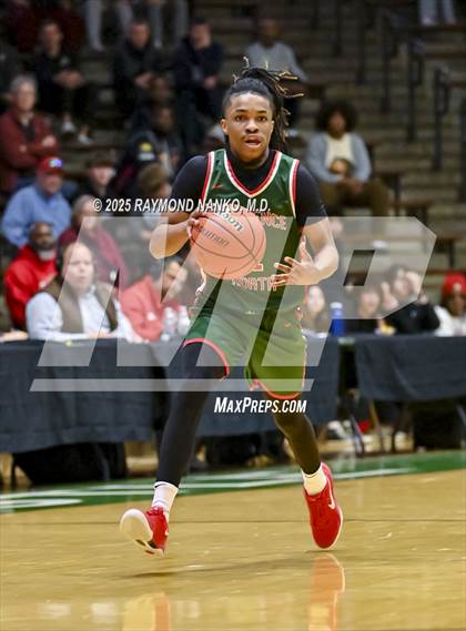 Thumbnail 1 in Lawrence North vs. Jeffersonville (IHSAA 4A New Castle Semi State Final) photogallery.