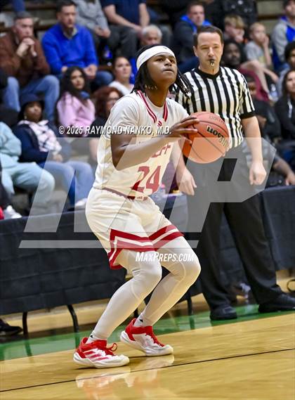 Thumbnail 1 in Lawrence North vs. Jeffersonville (IHSAA 4A New Castle Semi State Final) photogallery.