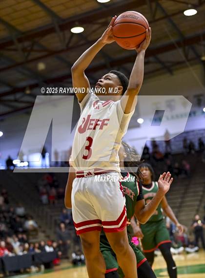 Thumbnail 3 in Lawrence North vs. Jeffersonville (IHSAA 4A New Castle Semi State Final) photogallery.