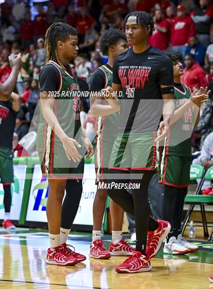 Thumbnail 2 in Lawrence North vs. Jeffersonville (IHSAA 4A New Castle Semi State Final) photogallery.