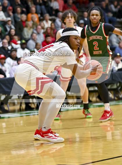 Thumbnail 2 in Lawrence North vs. Jeffersonville (IHSAA 4A New Castle Semi State Final) photogallery.