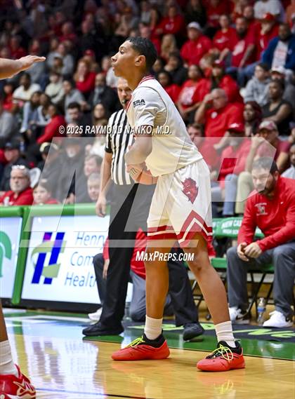 Thumbnail 1 in Lawrence North vs. Jeffersonville (IHSAA 4A New Castle Semi State Final) photogallery.