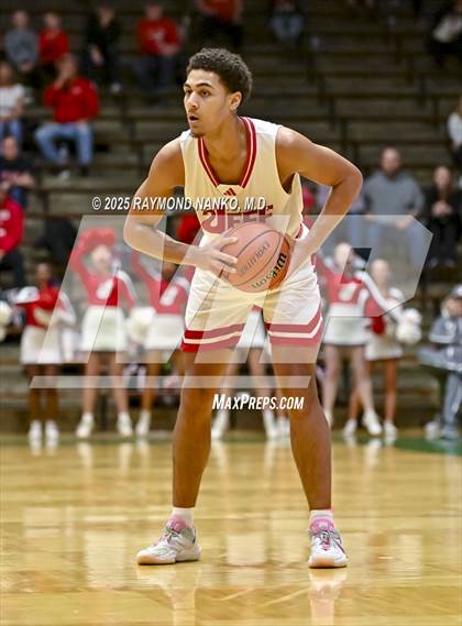 Thumbnail 3 in Lawrence North vs. Jeffersonville (IHSAA 4A New Castle Semi State Final) photogallery.