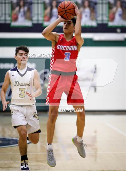 Thumbnail 3 in Santa Fe vs. Socorro (Jalene Berger Allstate Holiday Tournament) photogallery.