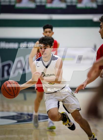 Thumbnail 2 in Santa Fe vs. Socorro (Jalene Berger Allstate Holiday Tournament) photogallery.