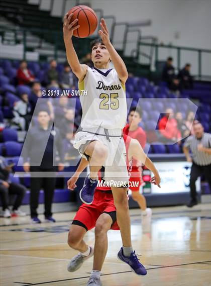 Thumbnail 3 in Santa Fe vs. Socorro (Jalene Berger Allstate Holiday Tournament) photogallery.
