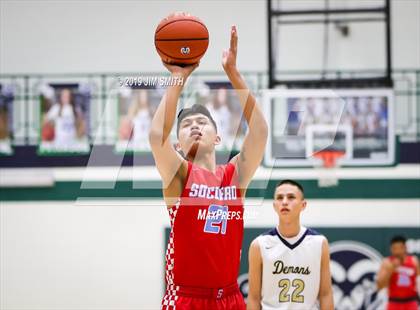 Thumbnail 2 in Santa Fe vs. Socorro (Jalene Berger Allstate Holiday Tournament) photogallery.